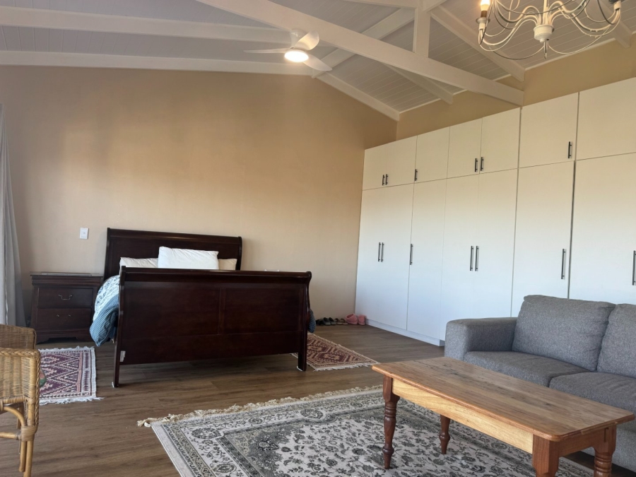 4 Bedroom Property for Sale in Poortjies Western Cape